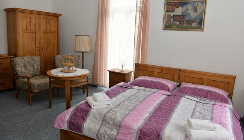 Pension Josef Františkovy Lázně - Dvoulůžkový s přistýlkou